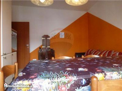 REMAX Abitat, Vendita de Appartamento en    Trino Foto6 