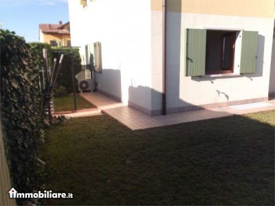 Venta - Appartamento 5 locali o piu - Scicli 