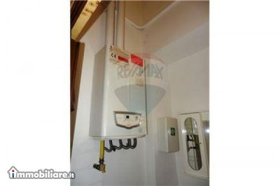 REMAX Abitat, Affitto de Appartamento en    Trino Foto5 