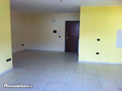 Venta - Appartamento 4 locali - Montorio Al Vomano 