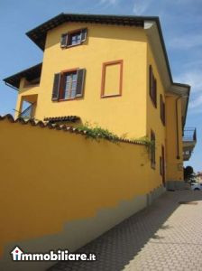 Venta - Casa 5 locali o piu - Monte Castello Di Vibio 