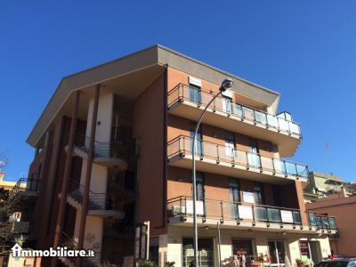 Venta - Appartamento 4 locali - Ladispoli 