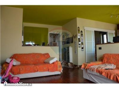 Propiedad in Montone