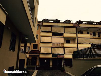 Alquiler - Appartamento 3 locali - Giugliano In Campania 