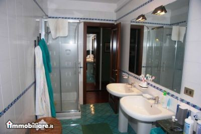 REMAX Abitat, Vendita de Casa en    Torino Foto8 