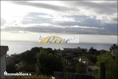 Immobiliare Le Reve, Vendita de Appartamento en    San Remo Foto5 