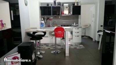 Venta - Casa 5 locali o piu - Gualdo Cattaneo 