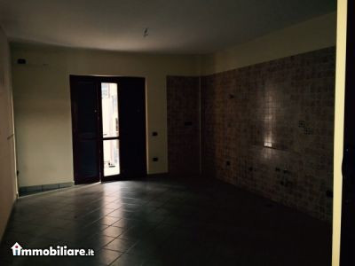 Alquiler - Appartamento 3 locali - Giugliano In Campania 