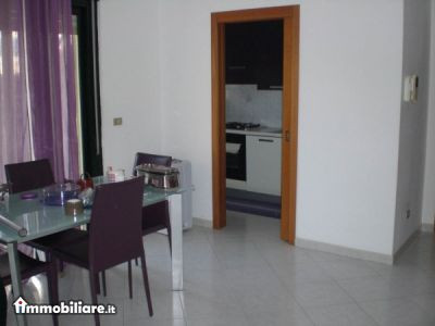 Castronuovo Luigi Intermediazione Immobiliare, Affitto de Appartamento en    Valenzano Foto3 