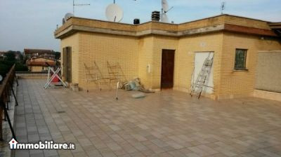 ROMA NORD IMMOBILIARE, Vendita de Casa en    Roma Foto4 