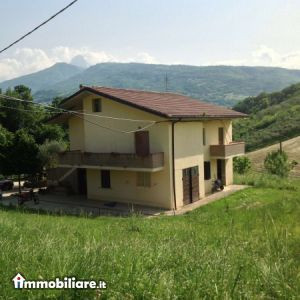 CAPITAL CASA SRL, Vendita de Casa en    Montorio Al Vomano Foto4 