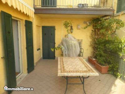 STUDIO COMMERCIALE QUECCHIA, Vendita de Appartamento en    Gardone Riviera Foto3 