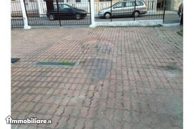 Venta - Appartamento 5 locali o piu - La Loggia 