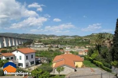 Affiliato Tecnorete: NUOVO STUDIO PARASIO, Vendita de Appartamento en    Imperia Foto2 