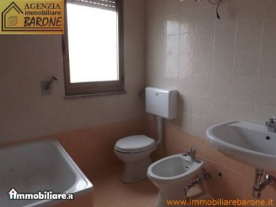 Agenzia Immobiliare Barone, Vendita de Appartamento en    Matino Foto5 