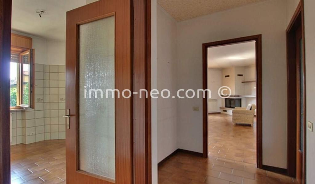 immo-neo.com, Vendita de Appartamento en    Desenzano Del Garda Foto2 