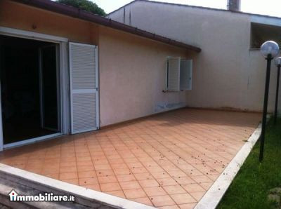 ABITIAMO SRLS, Vendita de Appartamento en    Anzio Foto5 