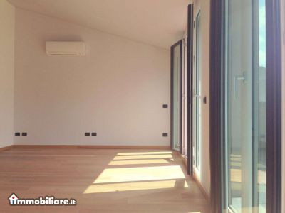 Agency Immobiliare, Vendita de Appartamento en    Bulgarograsso Foto21