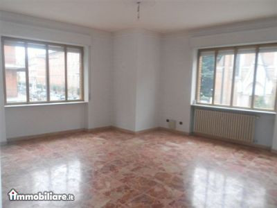 PRESTIGIO IMMOBILIARE, Affitto de Appartamento en    Alba Foto2 