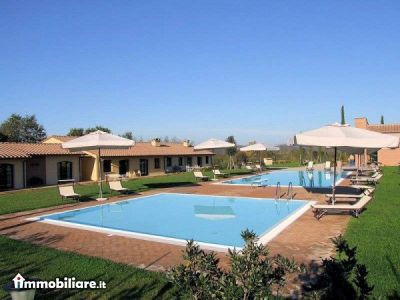 Venta - Appartamento 5 locali o piu - Volpago Del Montello 