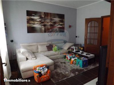 Alquiler - Appartamento 4 locali - Alba 