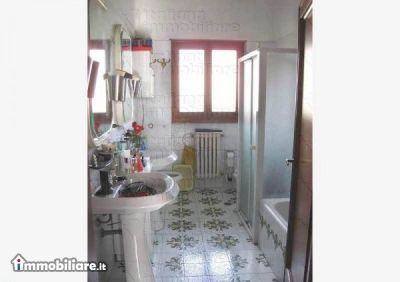 consulenze immobiliari firenze srls, Vendita de Appartamento en    San Casciano In Val Di Pesa Foto8 