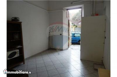 REMAX Abitat, Affitto de Appartamento en    Trino Foto4 
