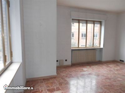 Alquiler - Appartamento 4 locali - Alba 