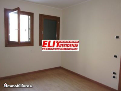 Consulenze Promozioni Immobiliari di Bavaresco Gra, Vendita de Appartamento en    Montebelluna Foto4 