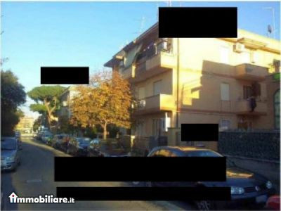 Venta - Appartamento 5 locali o piu - Robecco Sul Naviglio 