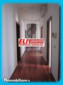 Consulenze Promozioni Immobiliari di Bavaresco Gra, Vendita de Appartamento en    Montebelluna Foto3 