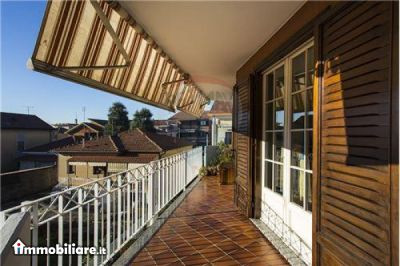 Propiedad in Peschiera Del Garda