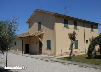 Venta - Appartamento 5 locali o piu - La Loggia 