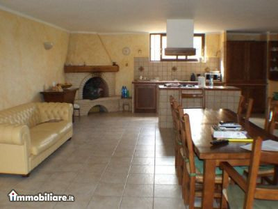 Venta - Appartamento 4 locali - Fiano Romano 