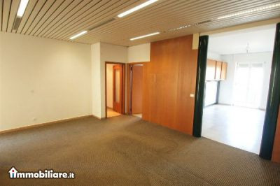 Gabetti Verona Centro - MEDIA.RE, Affitto de Appartamento en    Verona Foto2 