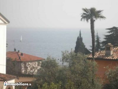 STUDIO COMMERCIALE QUECCHIA, Vendita de Appartamento en    Gardone Riviera Foto2 