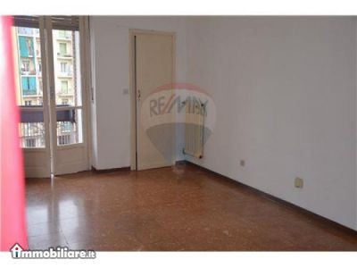 REMAX Abitat, Vendita de Appartamento en    Trino Foto4 