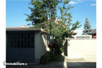 Venta - Casa 5 locali o piu - Montelabbate 