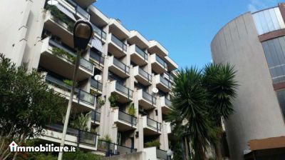 Venta - Appartamento 5 locali o piu - Seveso 