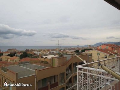 Compagnia Mediterranea Re, Vendita de Appartamento en    Pietra Ligure Foto3 